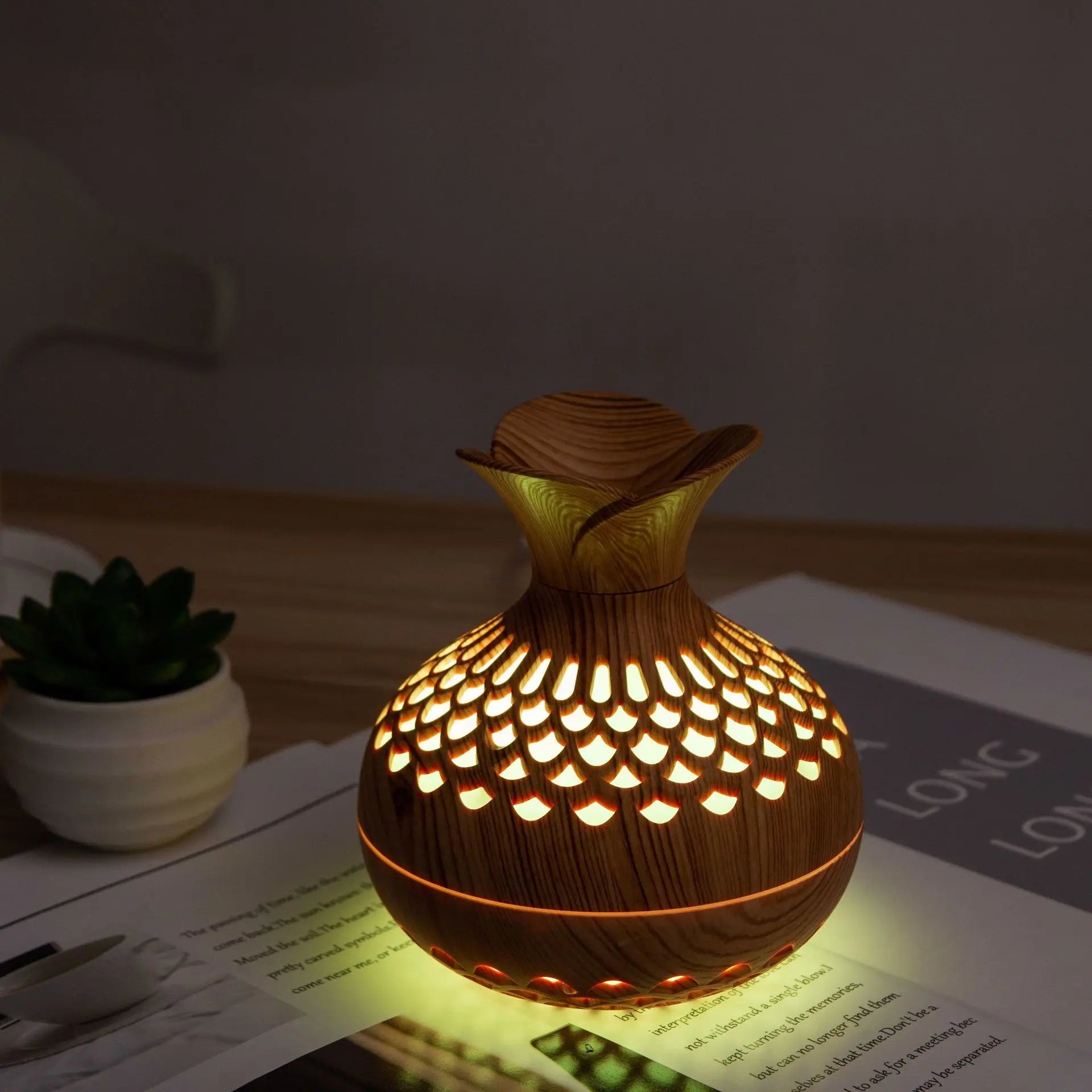 Flower 300ML USB Air Humidifier & Aroma Diffuser with Night Light